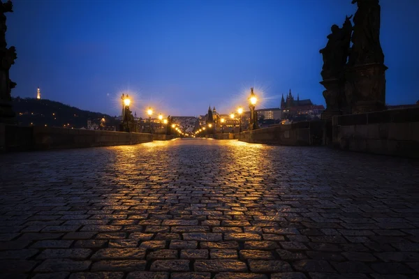 Şafak Çek Cumhuriyeti, Prag Charles Köprüsü — Stok fotoğraf