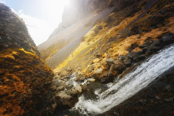 Wasserfall in Island — Stockfoto