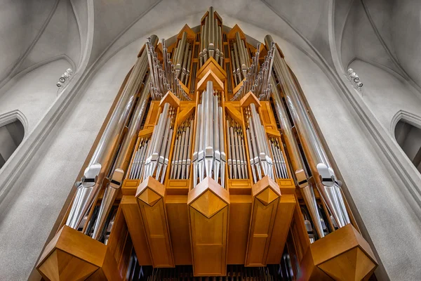 Церковный орган — стоковое фото