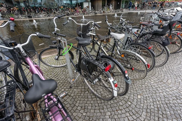 Vélo sur la route — Photo