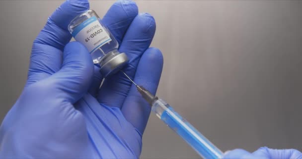 Vaccine in human hands closeup footage — Stock Video