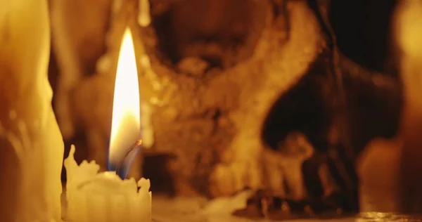 Candles Human Skull Darkness Close Footage — Stock Photo, Image