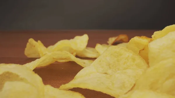 Aardappel Chips Camera Beweging Close Beelden — Stockfoto