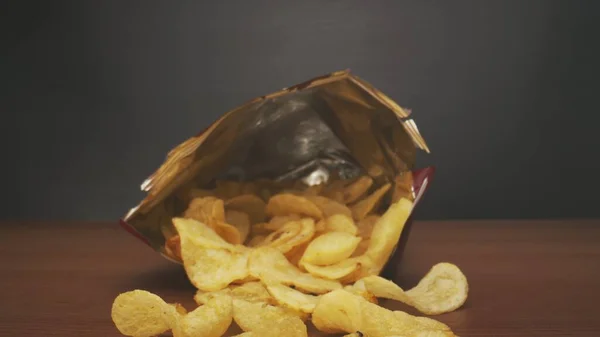 Potatischips Kamerarörelser Närbild — Stockfoto