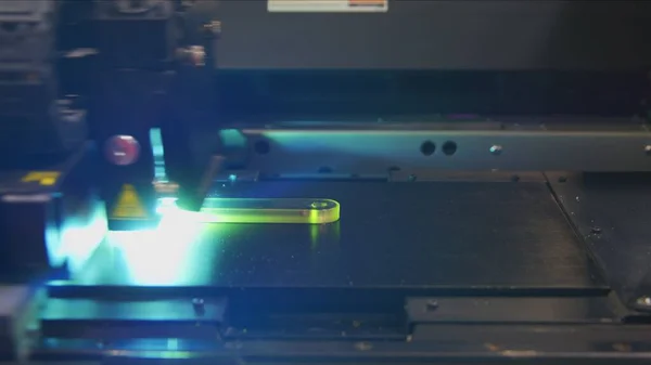 3Dプリンタ機の印刷ヘッドプラスチックモデルクローズアップ — ストック写真