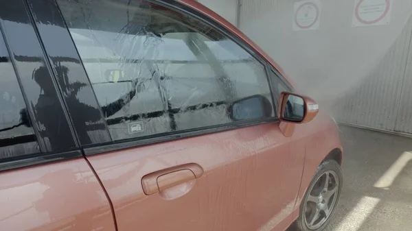 Eashing Dirty Car Close Footage — Stock Photo, Image