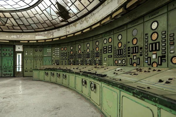 Sala de distribución de electricidad en la industria metalúrgica —  Fotos de Stock