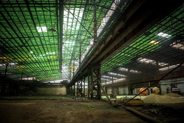 Large empty hall with concrete walls — Stock Photo, Image