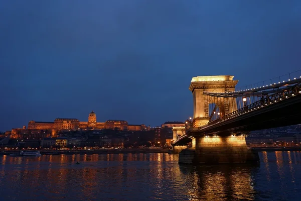 Chain Bridge в Будапеште — стоковое фото