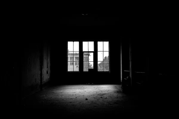 Dark and abandoned place — Stock Photo, Image