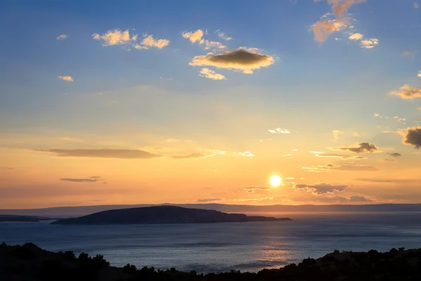 Vista panoramica di una piccola isola — Foto Stock