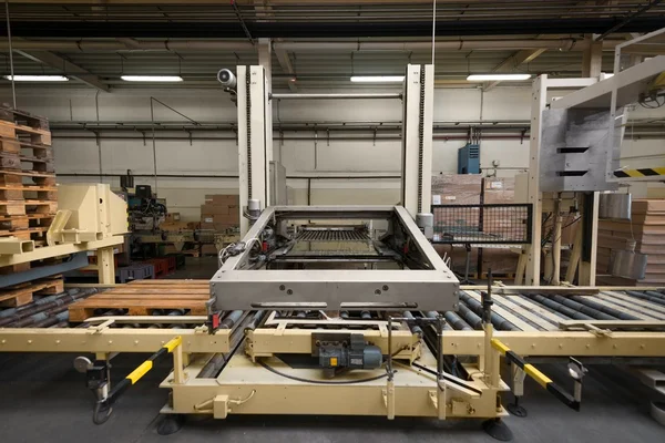 Conveyor belt in factory — Stock Photo, Image