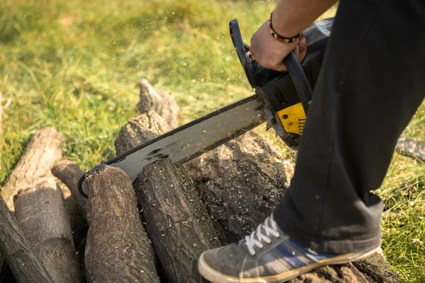 Gasoline powered professional chainsaw — Stock Photo, Image