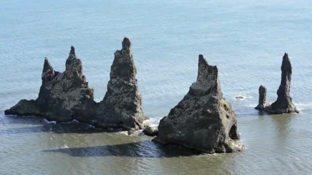 Rocas de Vik — Vídeo de stock