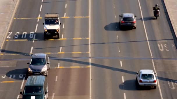 Tráfico en la carretera — Vídeo de stock