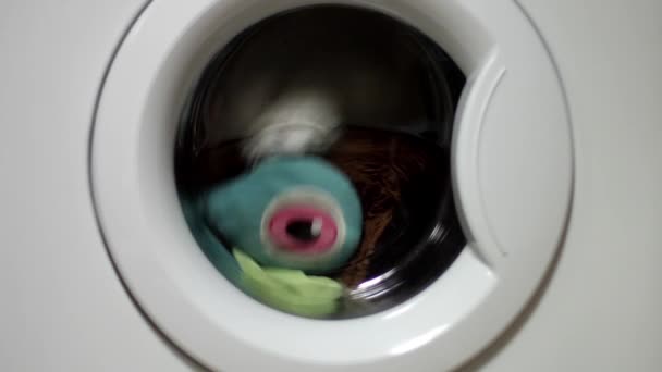 Máquina de lavar roupa rolamento — Vídeo de Stock