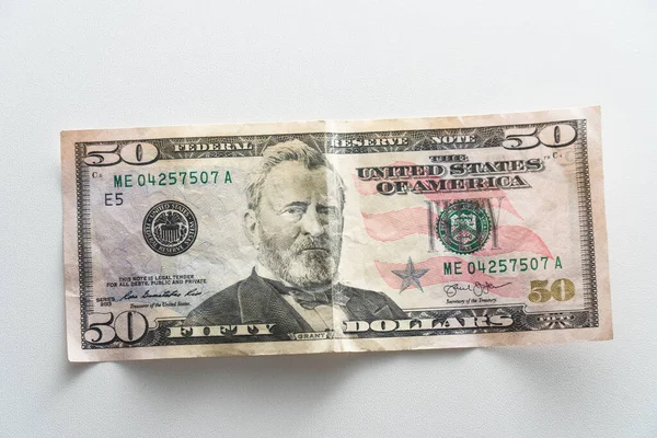 Billete de dólar. billete sobre fondo blanco aislado — Foto de Stock