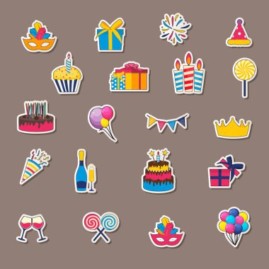 Doğum günü etiket simgeleri setiniz kutlu olsun. Ürününüz, web ve mobil uygulamalarınız için simge tasarımı. Vektör İllüstrasyonu