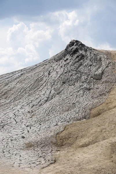 Błotniste wulkany rezerwacji w Rumunii - Buzau - Berca — Zdjęcie stockowe