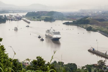 Panama Kanalı yolcu gemisi