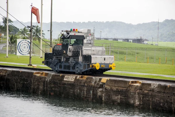 Canal de Panamá - Cerraduras de Gatún —  Fotos de Stock