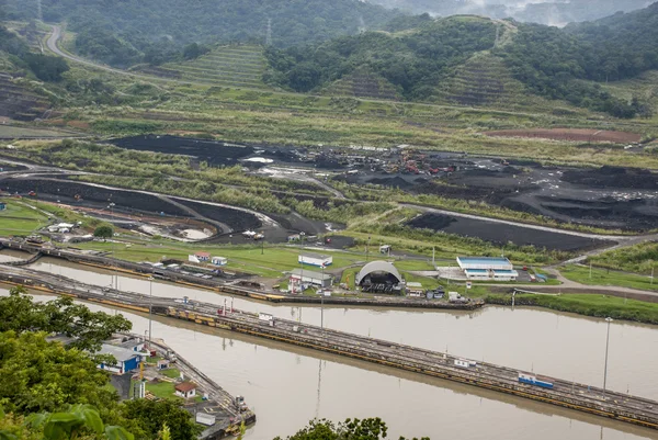 Panama Canal - Pedro Miguel Lock — Stockfoto