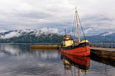 Clyde Puffer Vital kıvılcımı Inveraray Limanı - Argyll, İskoçya - 15 Eylül 2020