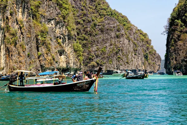 Cruising Lagoon Koh Hong Andaman Sea Tharn Bok Khorani Park — Stock Photo, Image