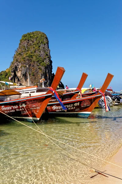 Barcos Cola Larga Playa Phra Nang Railay Provincia Krabi Tailandia — Foto de Stock