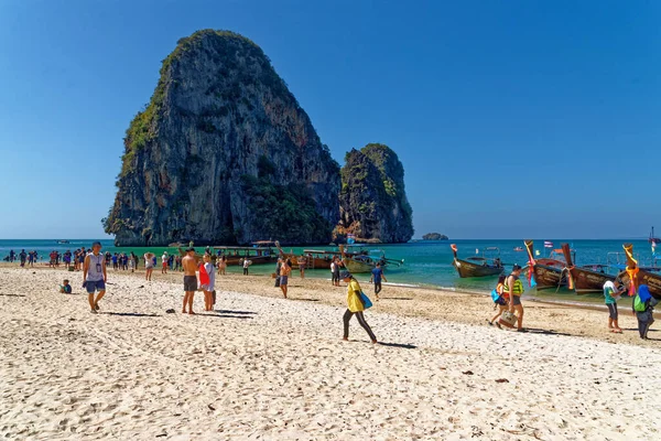 Phra Nang Beach Railay Provincia Krabi Tailandia Barcos Cola Larga — Foto de Stock