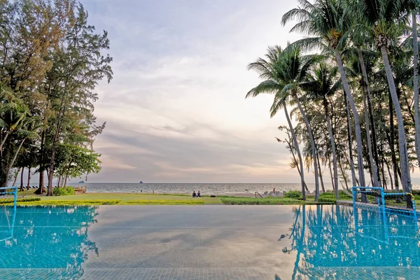 Vista Piscina Dia Ensolarado Férias Destino Viagem Krabi Tailândia Janeiro — Fotografia de Stock