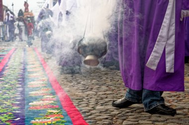 UNESCO Dünya Mirası Alanı Antigua, Guatemala 'da Kutsal Cuma Geçit Töreni (Semana Noel Baba) - 22 Nisan 2011