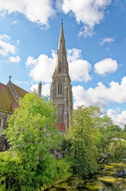 St. Alban Kilisesi, Kopenhag, İskandinavya, Danimarka - Gotik Diriliş Mimarisi - Kopenhag 'da 1885-1887 yılları arasında inşa edilen Anglikan Kilisesi