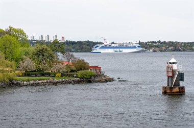 Baltık Denizi Manzarası - İsveç - MS Silja Senfoni kruvazörü Stockholm Takımadası 'na yelken açtı - 3 Şubat 2012