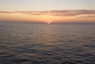 Baltık Denizi 'nde güzel bir gün batımı - İskandinav Manzarası