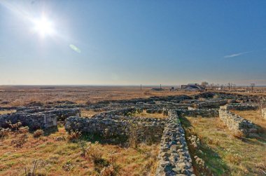 Histria, Romanya - Milezyalı yerleşimciler tarafından kurulan antik Yunan kolonisi Istros 'un kalıntıları. Dobrogea - 5 Eylül 2011