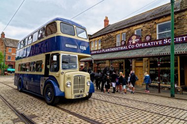 Beamish Village, Durham County, İngiltere 'de klasik otobüs etkinliği, 12 Haziran 2021