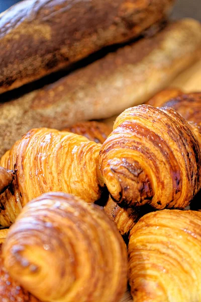 Surtido Repostería Croissants Pains Chocolat Baguettes Francesas Panadería Francesa —  Fotos de Stock