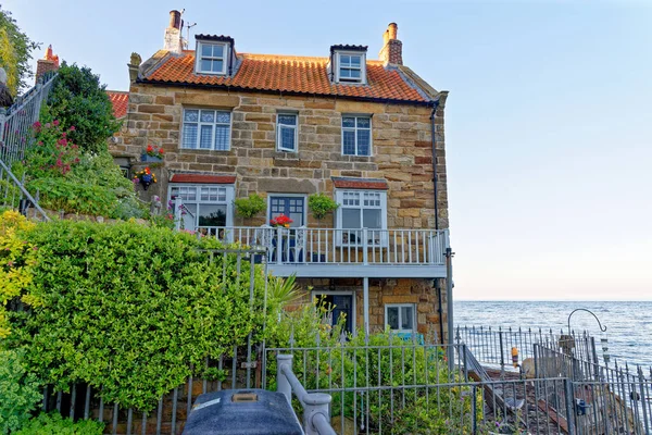 Robin Hood\'s Bay - small fishing village and a bay in in the North York Moors National Park. Robin Hood Bay village street scenes - North Yorkshire, England