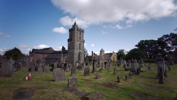 Iglesia Santa Ruda Santa Cruz Con Campanario Cementerio Real Con — Vídeos de Stock