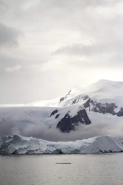 Antarctique - Paysage dramatique — Photo