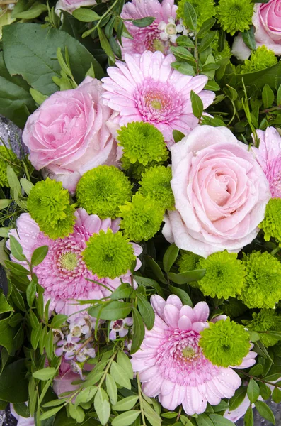 Flowers - Pink And Green Bouquet — Stock Photo, Image