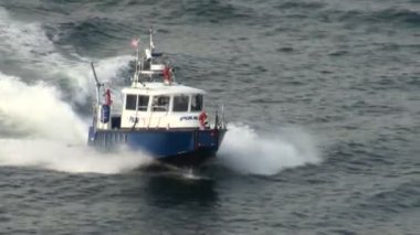 ABD Sahil Güvenlik Liman Güvenlik Botu - Yüksek Tanımlı Video - Editörden