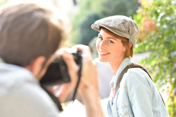 Fotógrafo tomando fotos — Foto de Stock