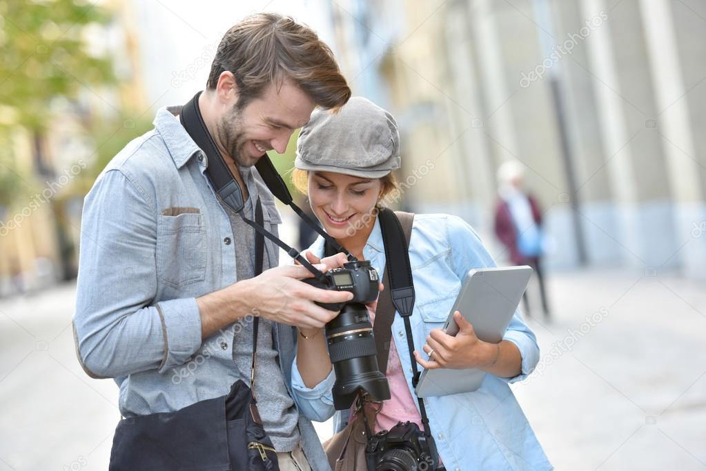 photographers doing a photo reportage