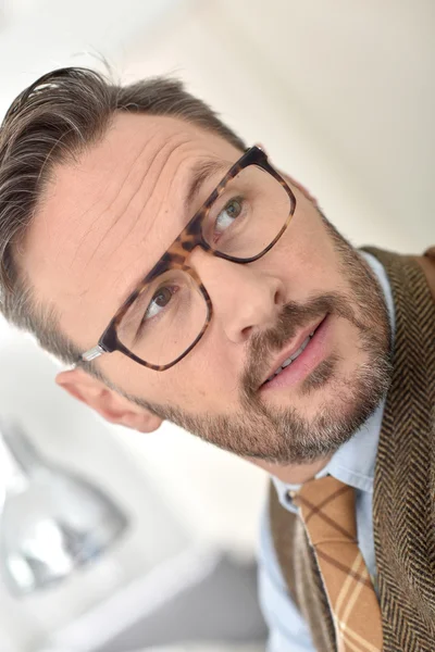 Mann mit Brille — Stockfoto