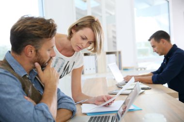 çalışan iş adamları