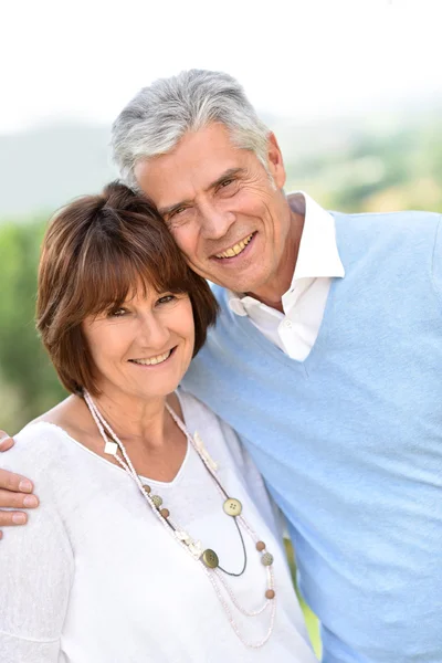 Mature  couple embracing each other — Stock Photo, Image