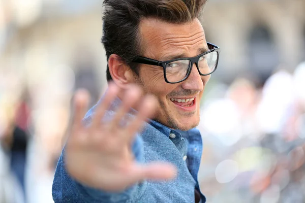 Cheerful guy with eyeglasses — Stock Photo, Image