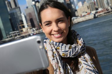 Manhattan ile selfy yapma kız